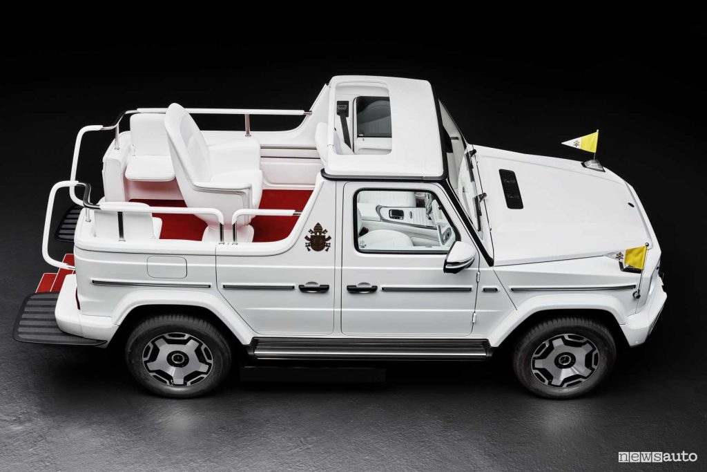 Mercedes Classe G Papamobile elettrica