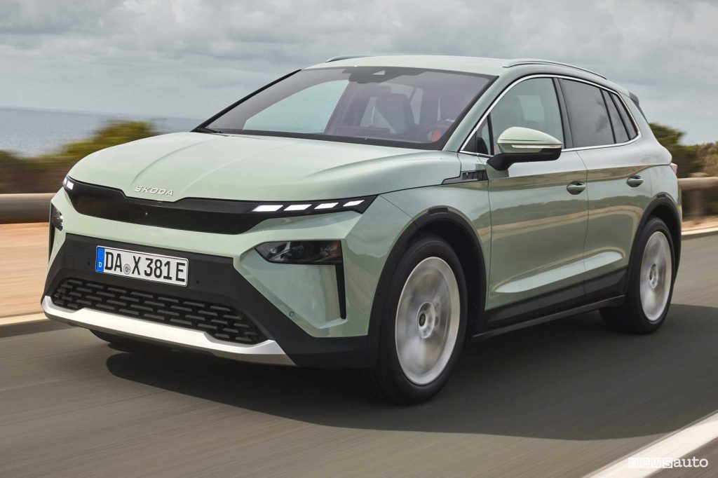Nuova Skoda Elroq su strada