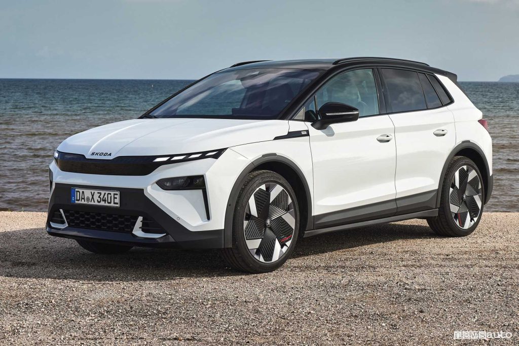Nuova Skoda Elroq First Edition anteriore 3/4