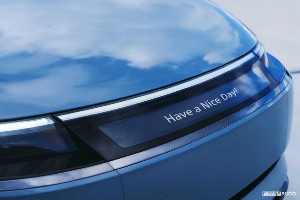Sony Honda Afeela 1 firma luminosa anteriore