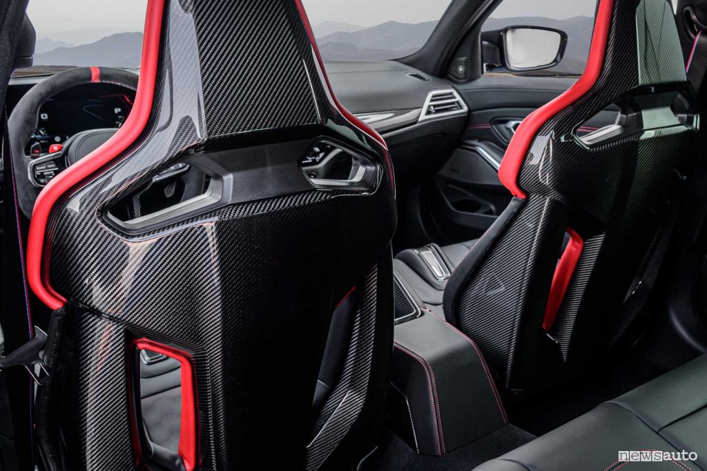 BMW M3 CS Touring sedili sportivi M Carbon