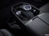 BMW iX M70 xDrive comandi console centrale