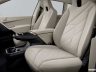 BMW iX xDrive45 sedili anteriori abitacolo