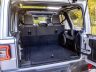 Jeep Wrangler Sahara JLU 2.0 bagagliaio