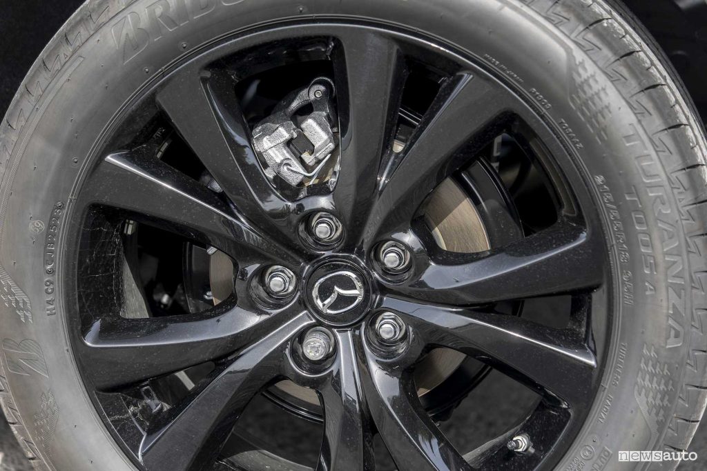 Mazda CX-30 Homura dettagli dei freni