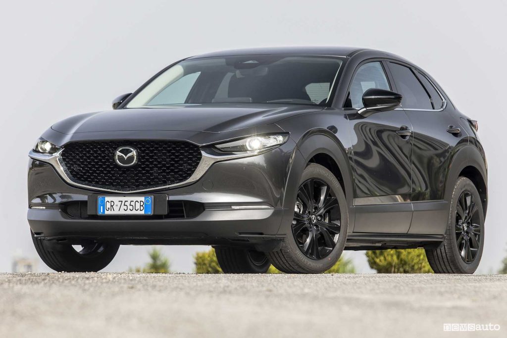 Mazda CX-30 Homura anteriore 3/4