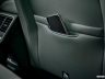 Nuova Skoda Enyaq porta smartphone nei sedili