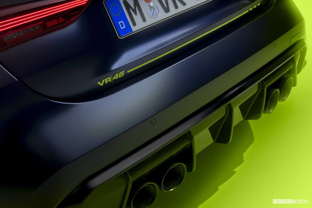 BMW M4 CS Edition VR46 Style scarico posteriore