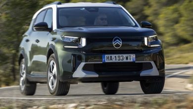 Citroen C3 Aircross Hybrid Max su strada