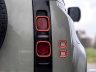 Land Rover Defender 110 faro posteriore firma luminosa