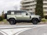 Land Rover Defender 110 su strada