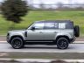 Land Rover Defender 110 su strada
