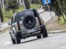 Land Rover Defender 110 su strada