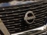 la griglia imponente del nuovo X-Trail Mild Hybrid