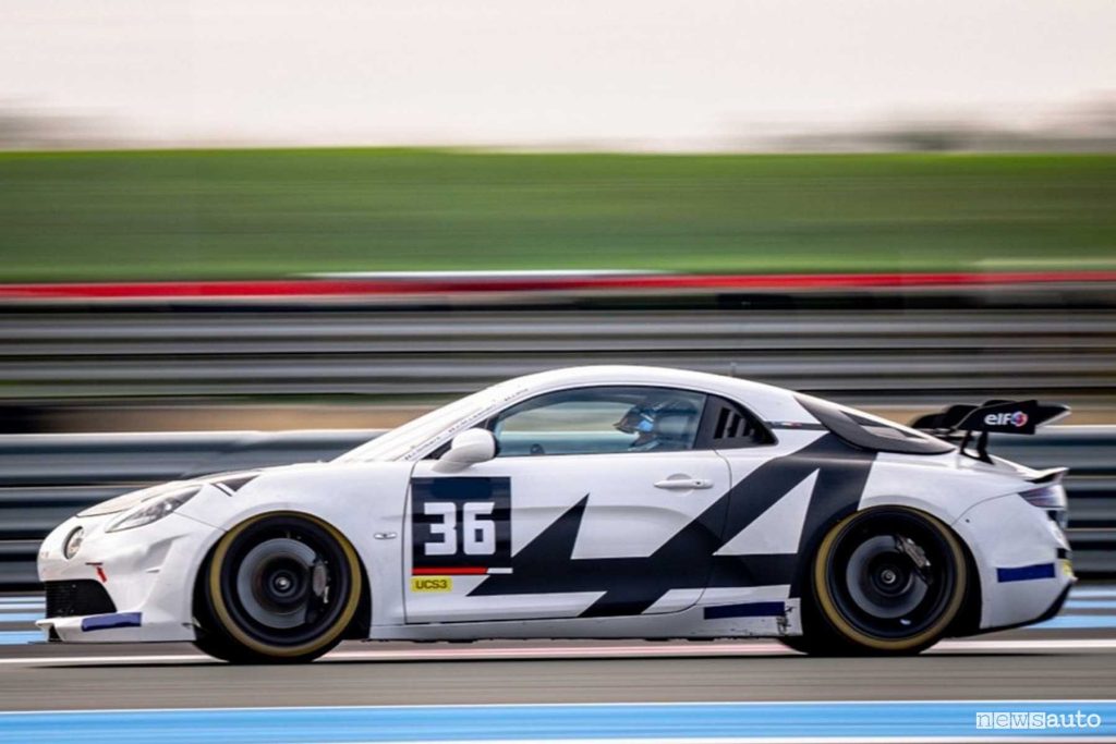 Alpine A110 GT4+, caratteristiche, scheda Tecnica e prezzo dell'auto da corsa GT