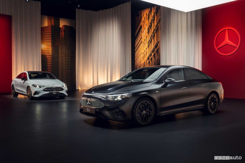 Nuova Mercedes-Benz CLA elettrica e ibrida
