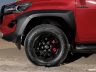Toyota Hilux GR Sport II cerchi da 17", pinze freno rosse