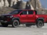 Toyota Hilux GR Sport II sullo sterrato