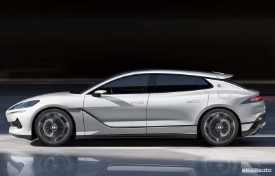 Denza Z9 GT in movimento