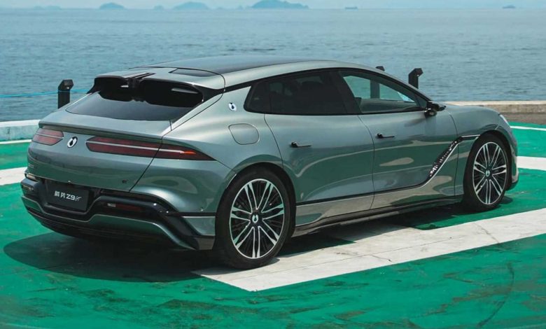 Denza Z9 GT posteriore 3/4