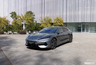 Denza Z9 GT PHEV anteriore