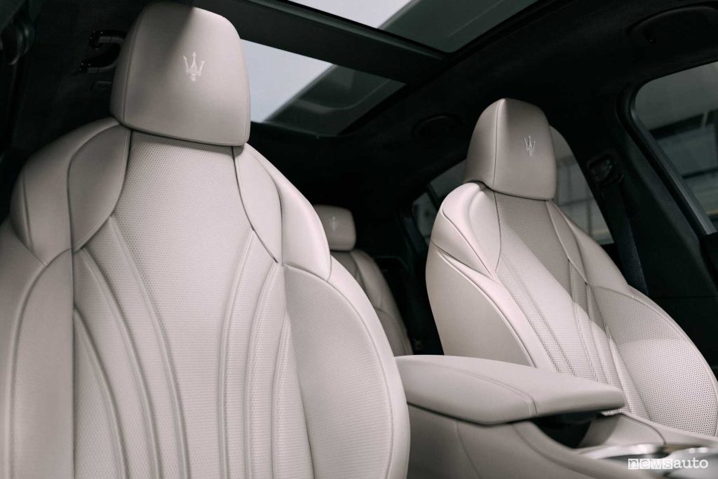 Interni della Maserati Grecale 2025