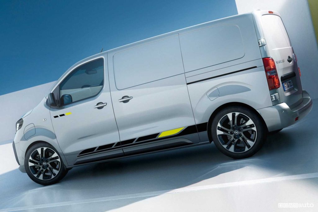 Opel Vivaro Electric Sportive, con cerchi da 17"