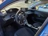 L'abitacolo della Peugeot E-208 della Polizia