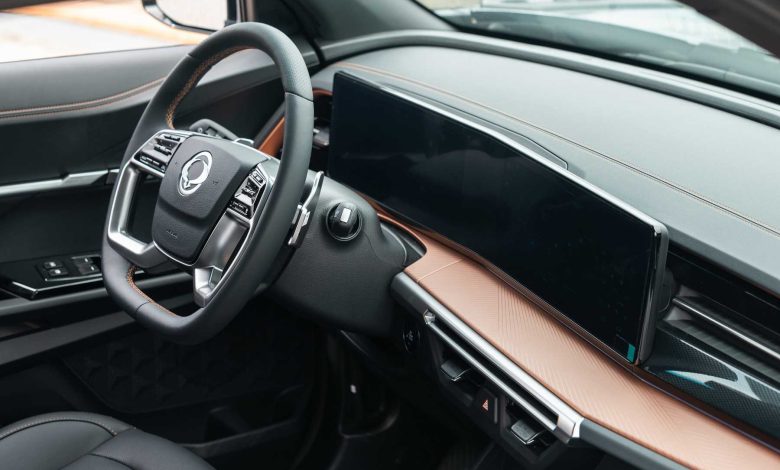 KGM Actyon plancia display infotainment