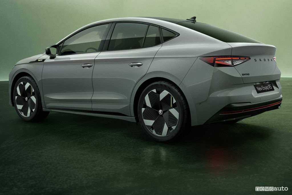 Skoda Enyaq Coupé RS posteriore 3/4