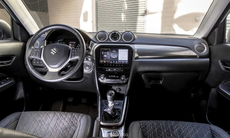 L'abitacolo della Suzuki Vitara, un modello attualmente in promozione.