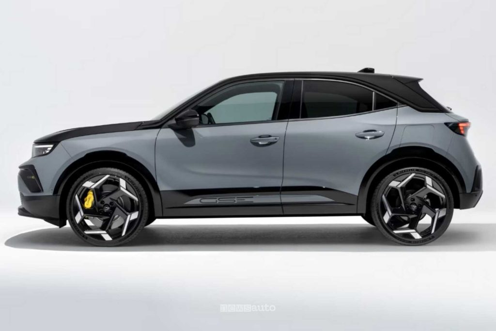 Opel Mokka GSE anteriore laterale