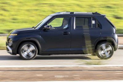 Hyundai Inster test su strada