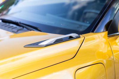 KGM Torres EVT pick-up dettagli cofano anteriore