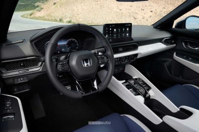 Honda Prelude volante abitacolo
