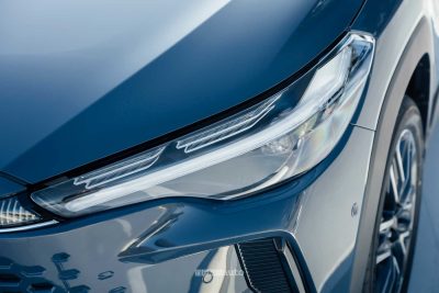 Toyota Corolla Cross faro anteriore