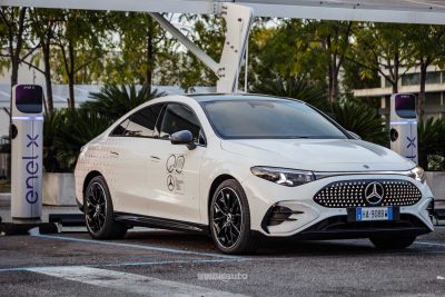 Test autonomia Mercedes CLA sul GRA di Roma