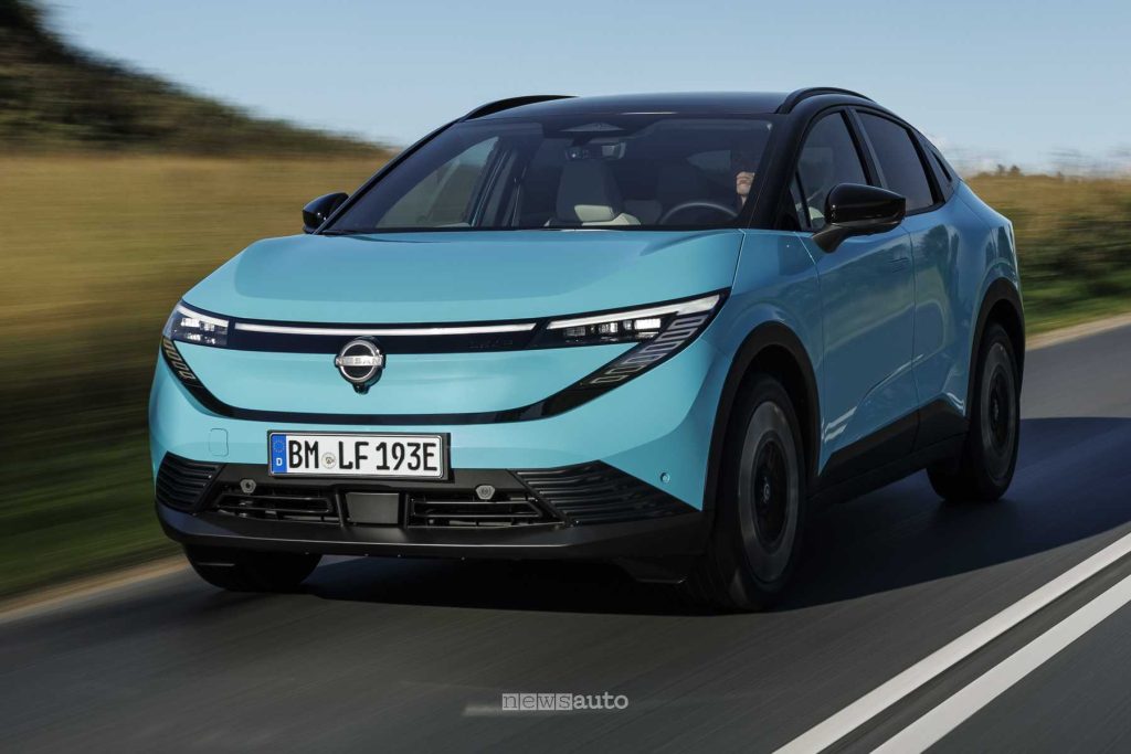 Nuova Nissan Leaf su strada