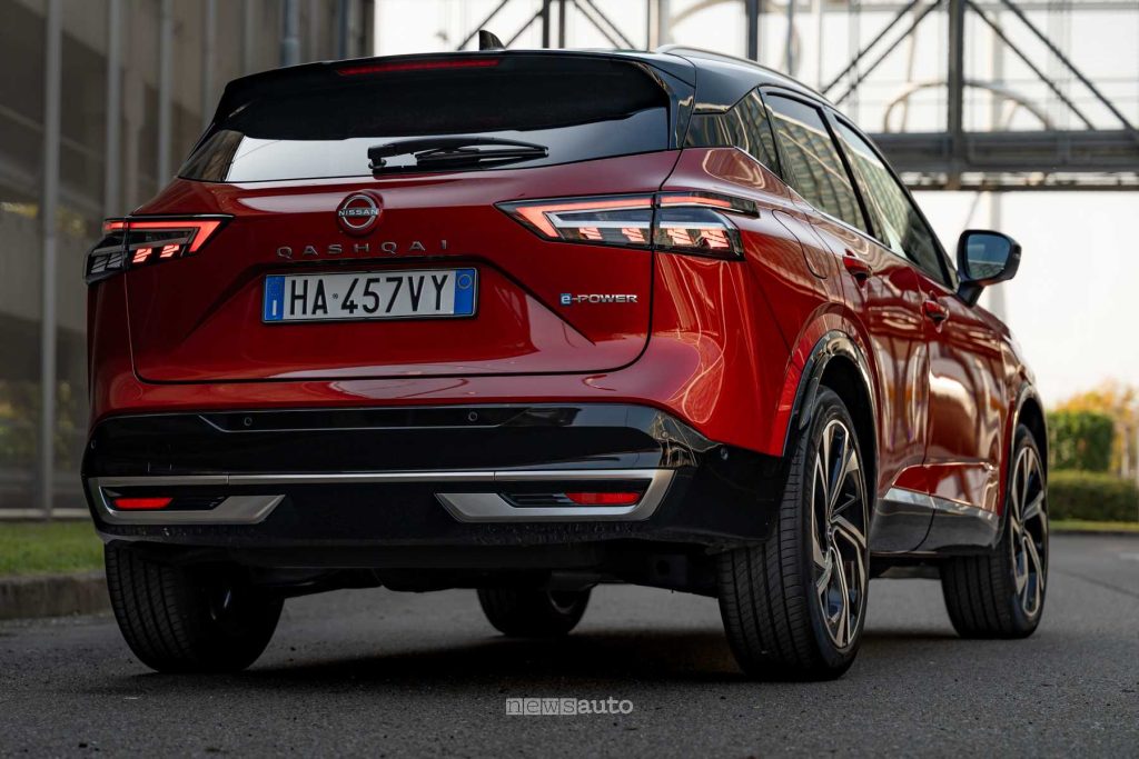 Nissan Qashqai e-POWER posteriore 3/4