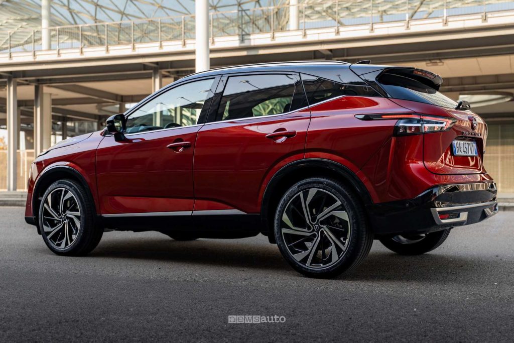Nissan Qashqai e-POWER posteriore 3/4