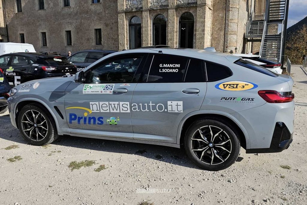 BMW X4 alla Roma Eco Race