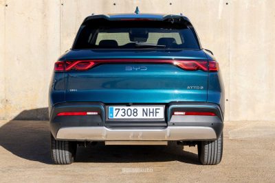 BYD Atto 2 DM-i posteriore