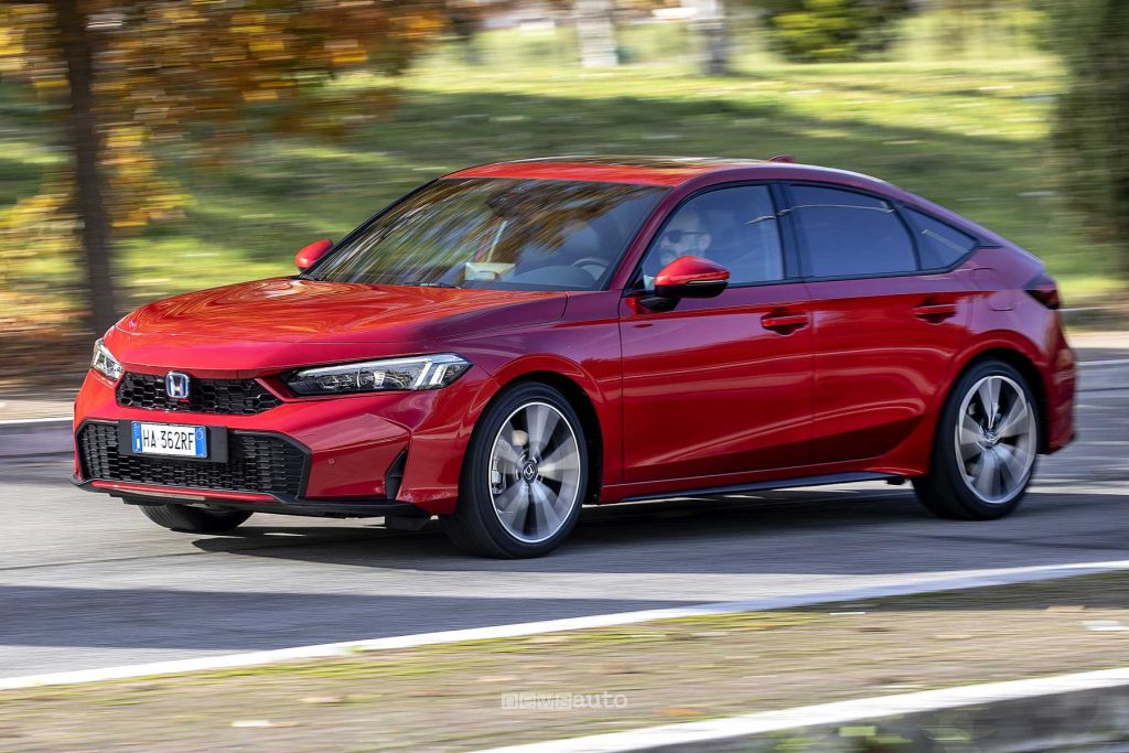 Honda Civic test su strada