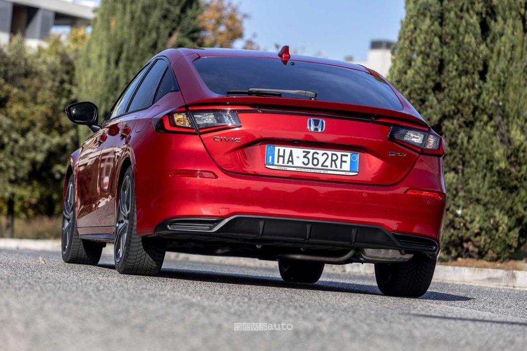 Honda Civic test su strada
