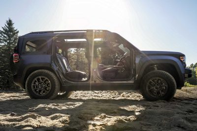 Nuova Jeep Recon vetri laterali posteriori e portellone rimovibili