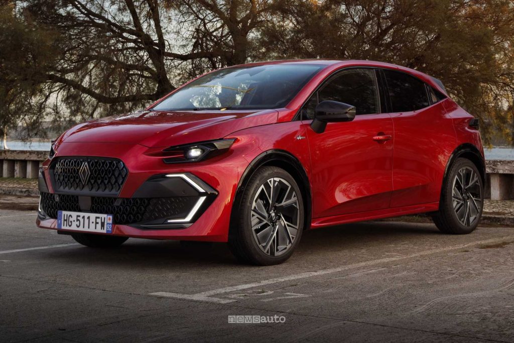 Nuova Renault Clio Esprit Alpine anteriore 3/4