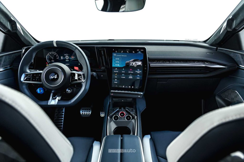 Alpine A390 GTS plancia abitacolo