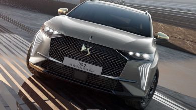 DS 7 Performance Line frontale firma luminosa