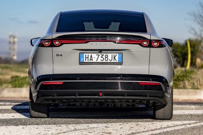 Mazda 6e posteriore