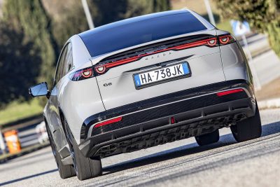 Mazda 6e test su strada